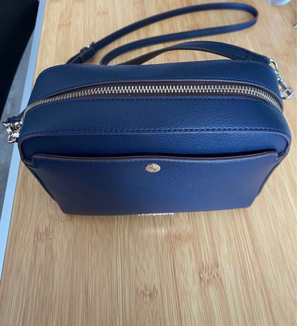 Hush Puppies Sling Bag Women s Fashion Bags Wallets Cross body Bags on Carousell