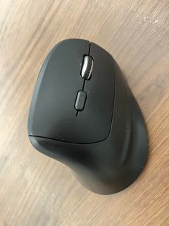 iclever Ergonomic Wireless Vertical Mouse