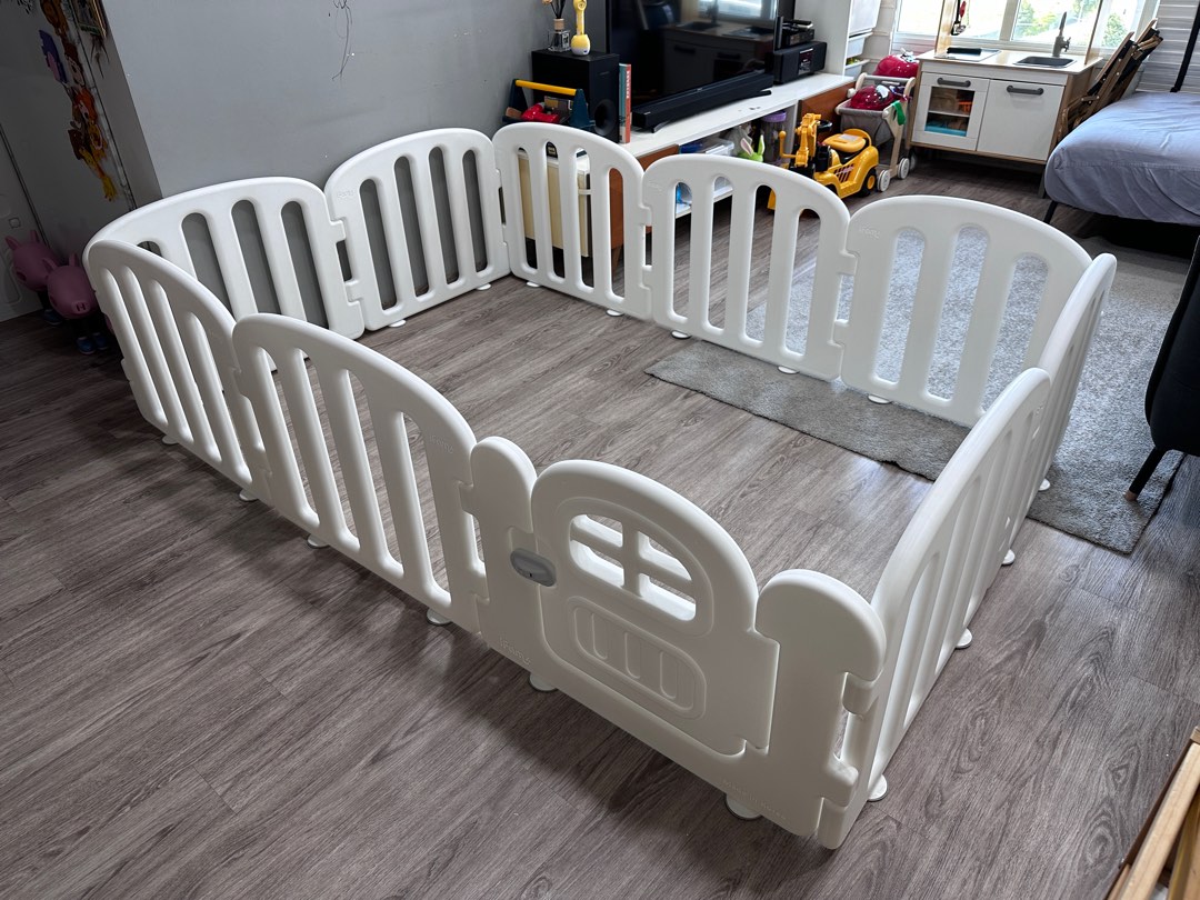 Ifam baby cheap first play yard
