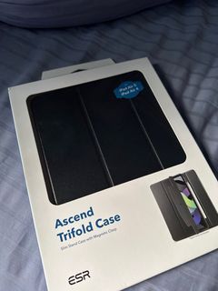 Apple iPad Air 5 (2022) tablet case black ESR Ascend Trifold