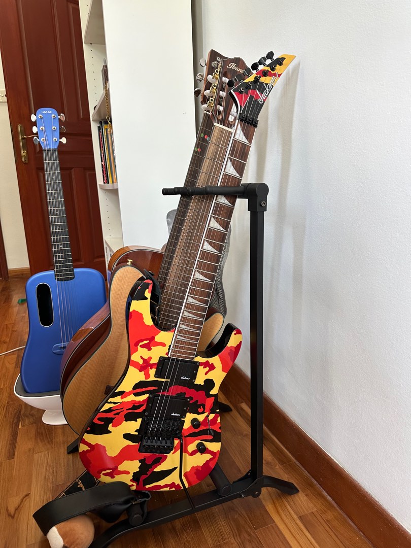 Jackson, Electric guitar as good as new, Hobbies & Toys, Music & Media ...