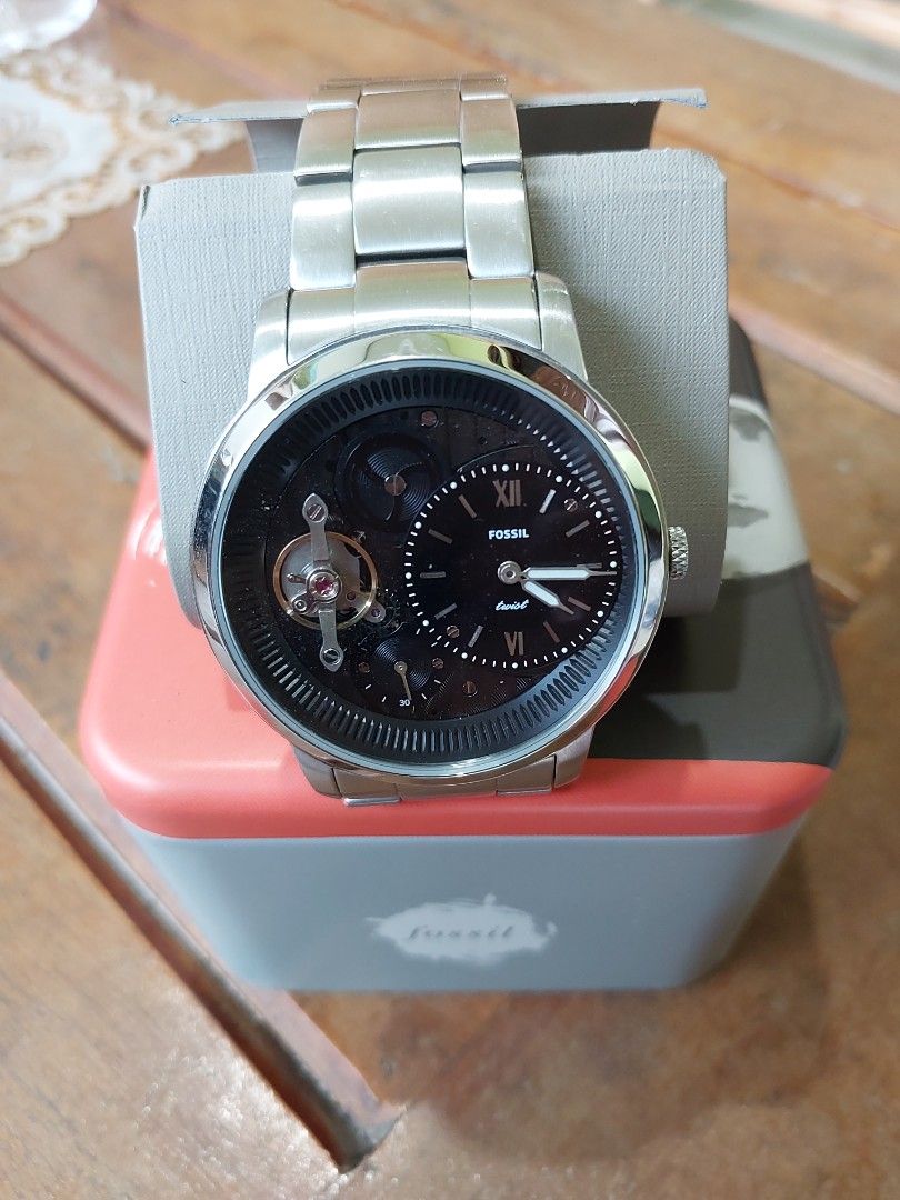Fossil discount neutra twist
