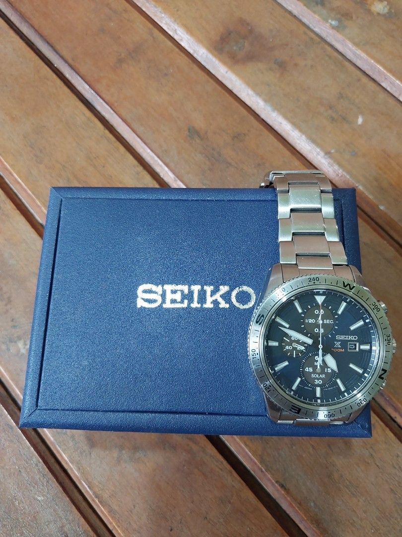 Seiko solar cal v176 on sale