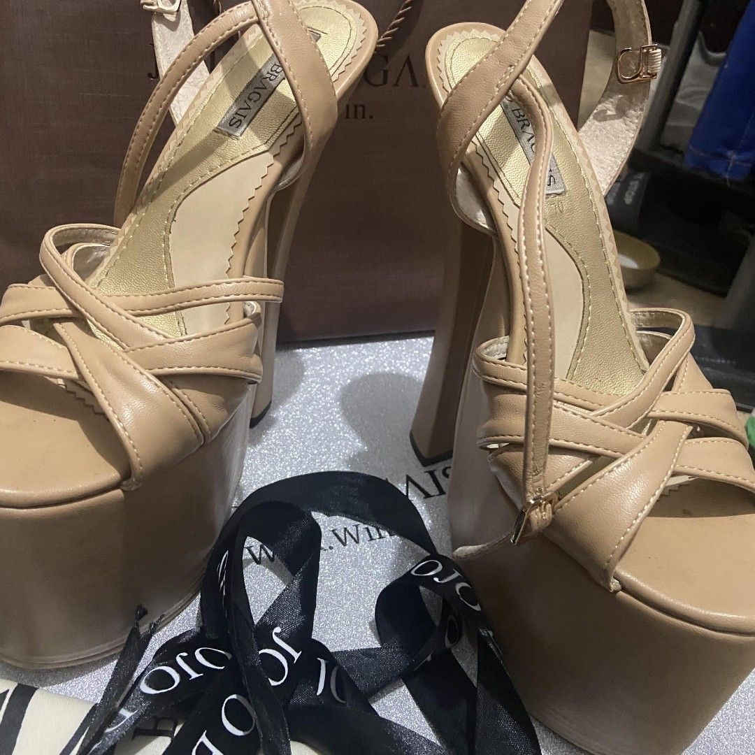 Jojo Bragais Heels