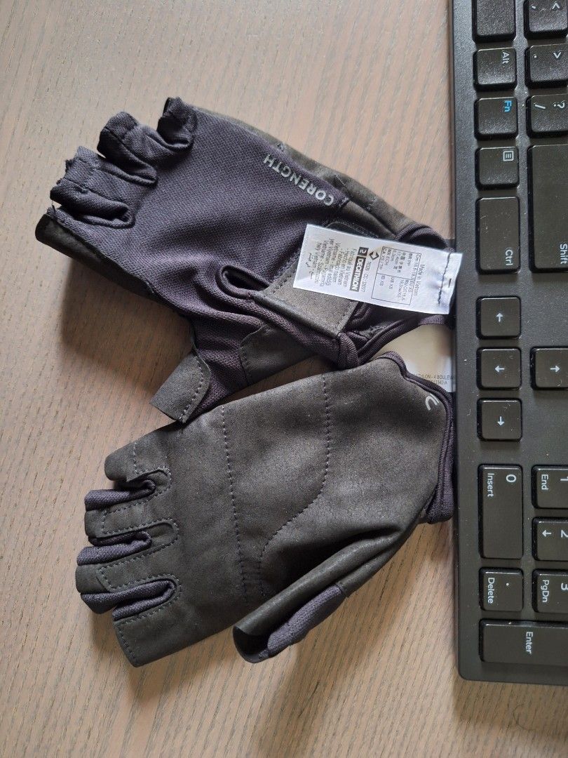 Kids exercise workout gloves Puchong Sunway PJ Sports Equipment