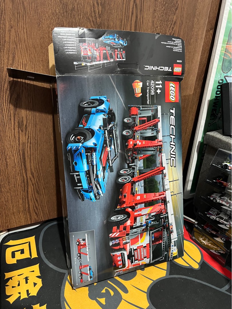 Lego technic 42096 car transporter discount