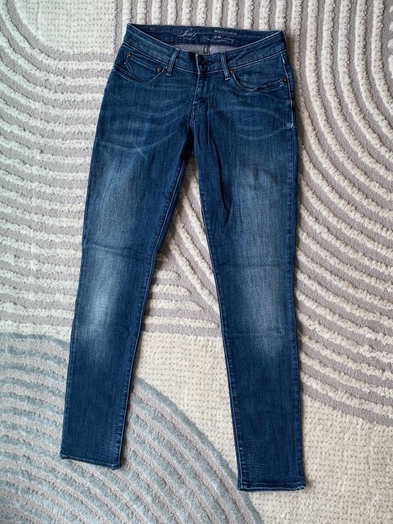 Levis bold curve skinny hot sale