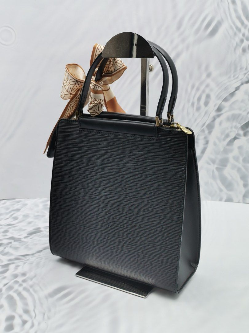 Louis Vuitton Epi Figari MM Handbag M52002 Noir Black Leather Ladies LOUIS  VUITTON