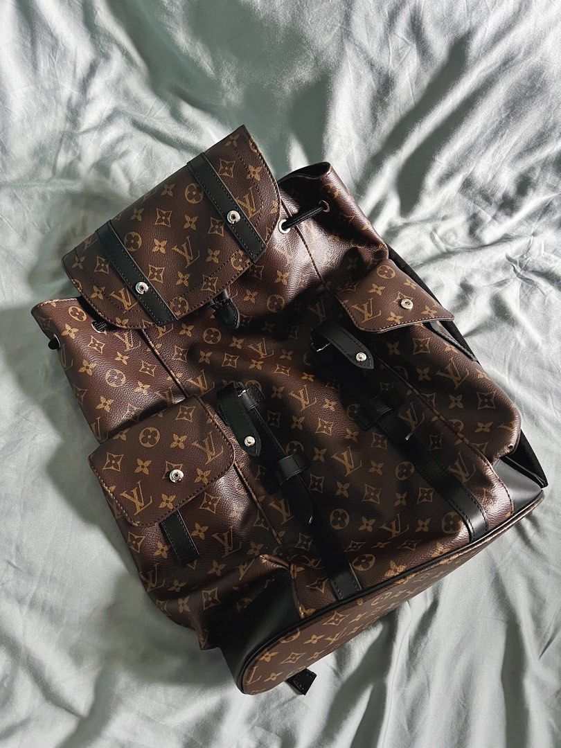 louis vuitton christopher mm backpack