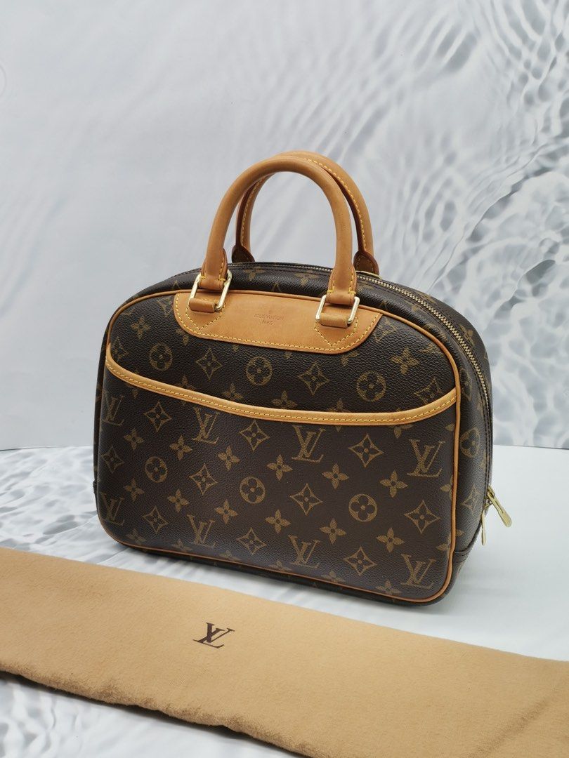 Louis Vuitton Deauville Brown Canvas Handbag (Pre-Owned)