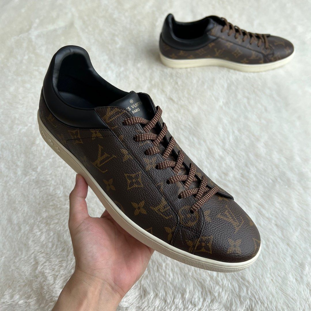 Jual Sale Sepatu Pria Sneakers Lv Original Authentic di lapak