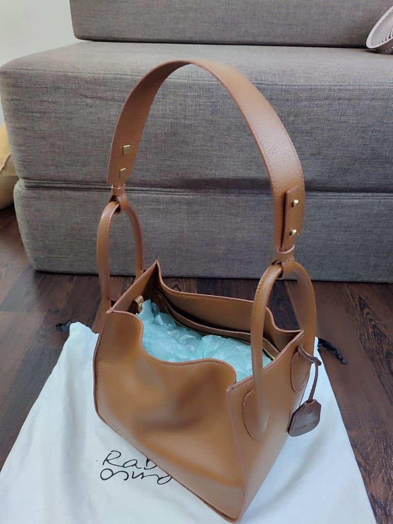 Lu satchel hot sale