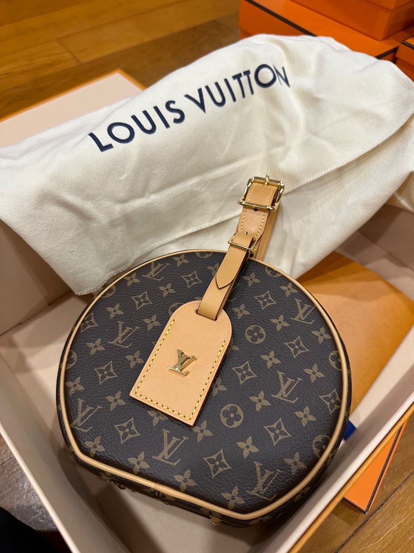 Louis Vuitton Petite Boite Chapeau Black