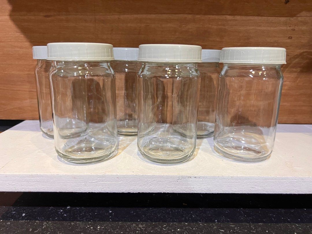 M7177 Glass Bottle with plastic lid (Category: Food Organization & Storage) located in Quezon City. Submitted by geesfind (Listing ID 1255195302, Image 2). Description: Old stock bottles but clean 220ml with plastic lid Ideal container for peanut butter, bagoong, strawberry jam, chili garlic etc...