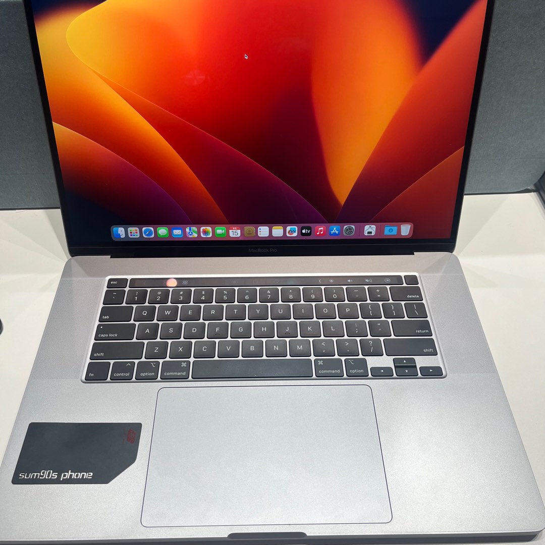 MacBook Pro 2019 i7 32GB 1TB 循環使用次數98次, 電腦