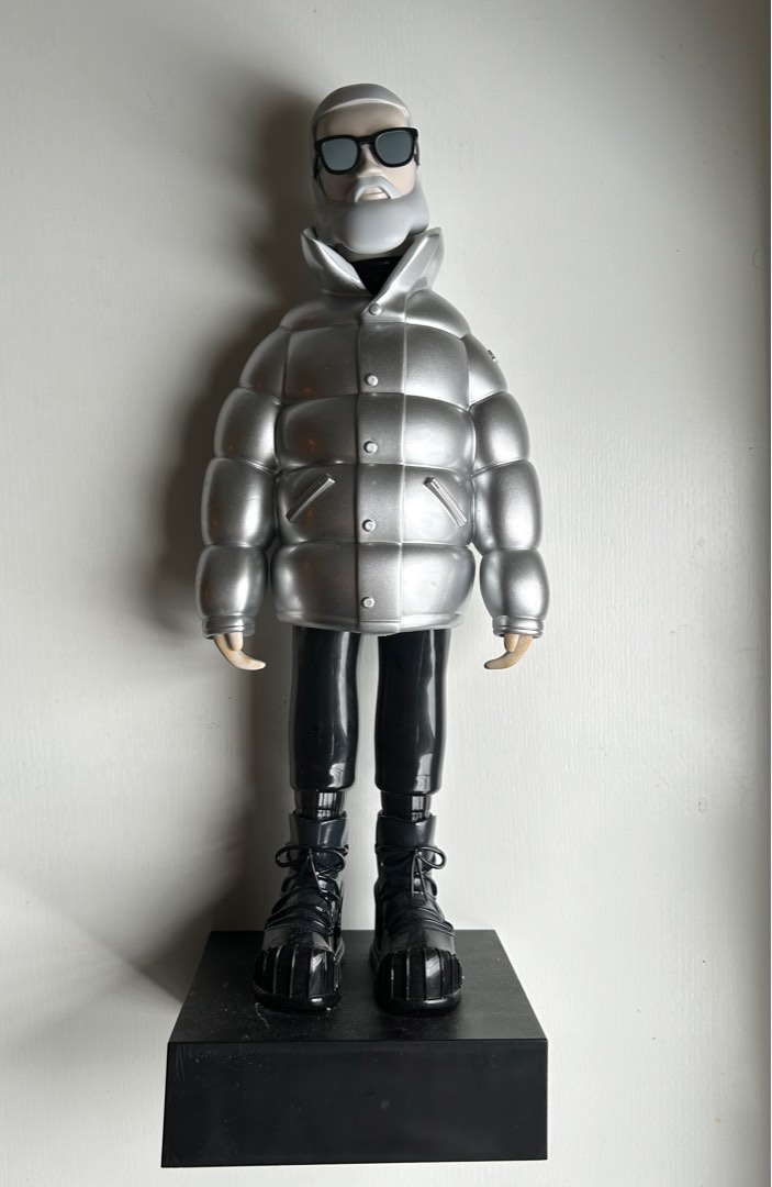 Mr shop moncler figure