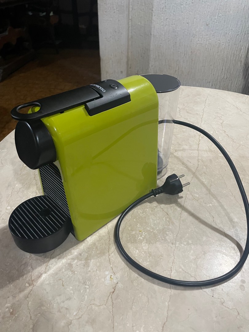Nespresso Essenza Mini 2021 (Lime Green) WITH FREE NESPRESSO PODS