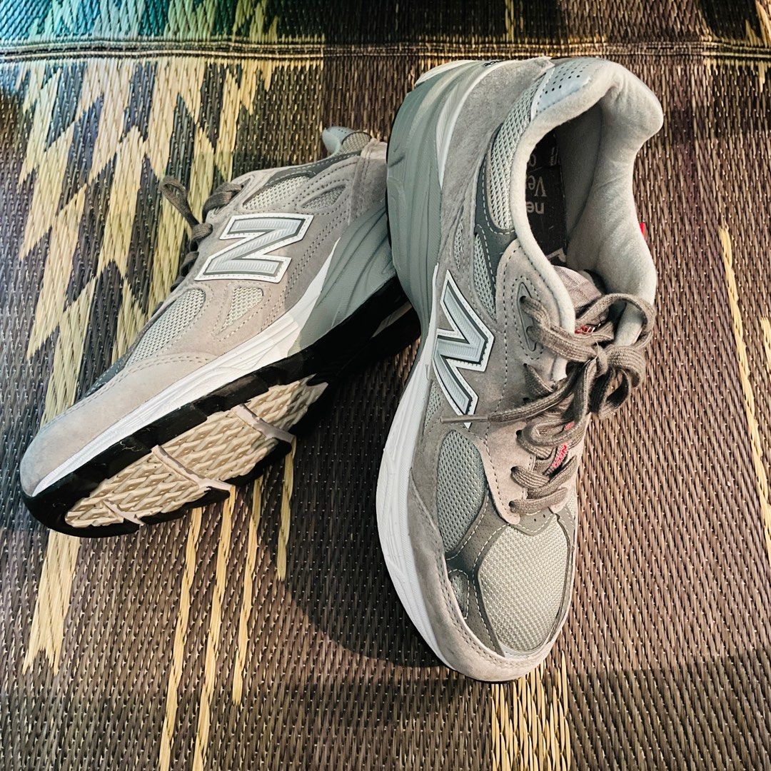 New balance second on sale hand
