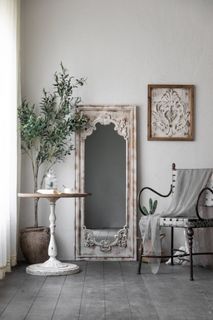 New Stock large size decorative plain retro white wood wall mirror worn hanging