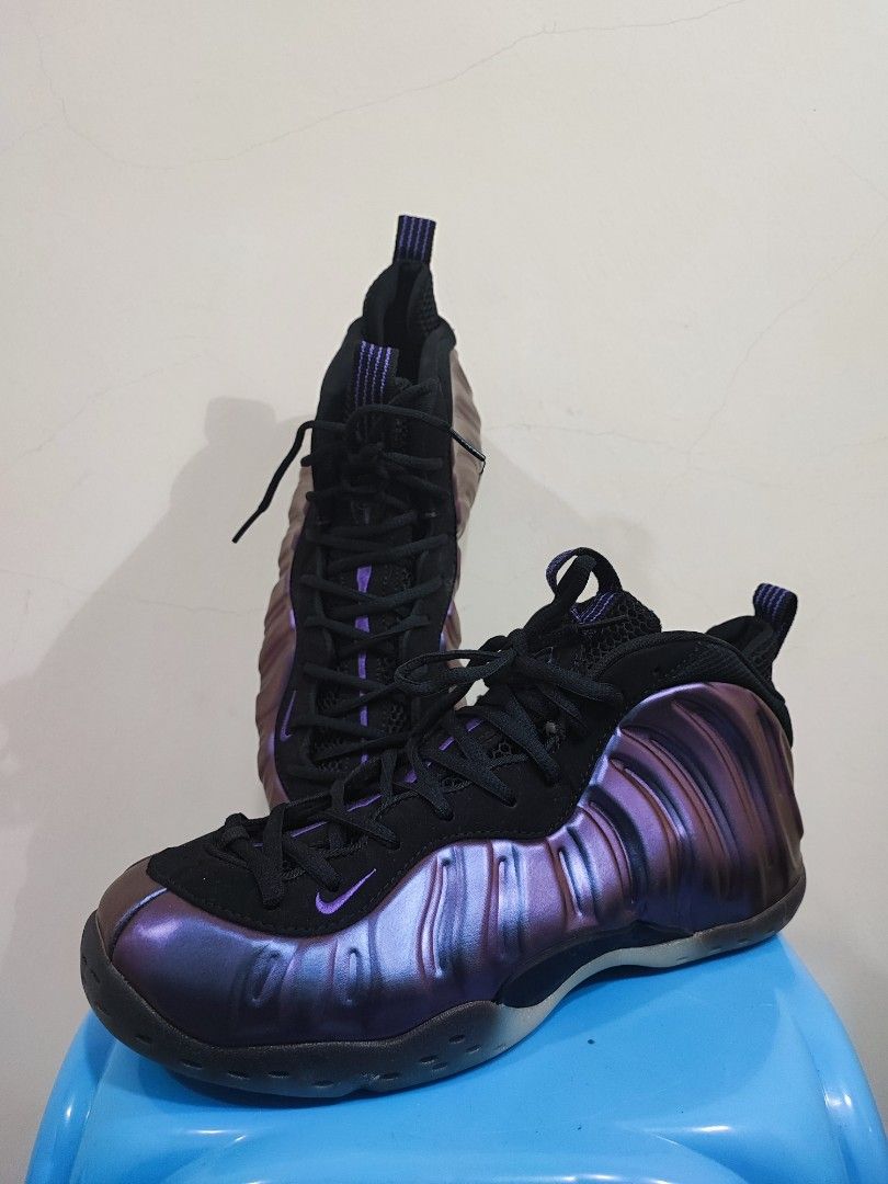 Chameleon foamposites top