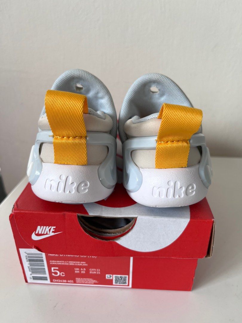 Nike 5c in cm store
