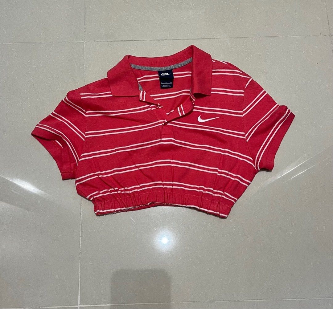 Red nike clearance crop top