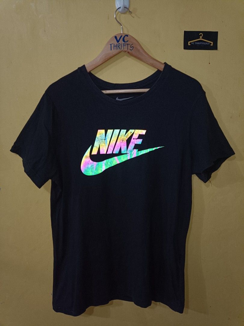 Nike holographic shirt new arrivals