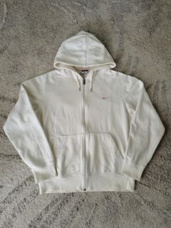 (Category: ) located in . Submitted by shybundle (Listing ID 1255290034, Image 1). Description: .
