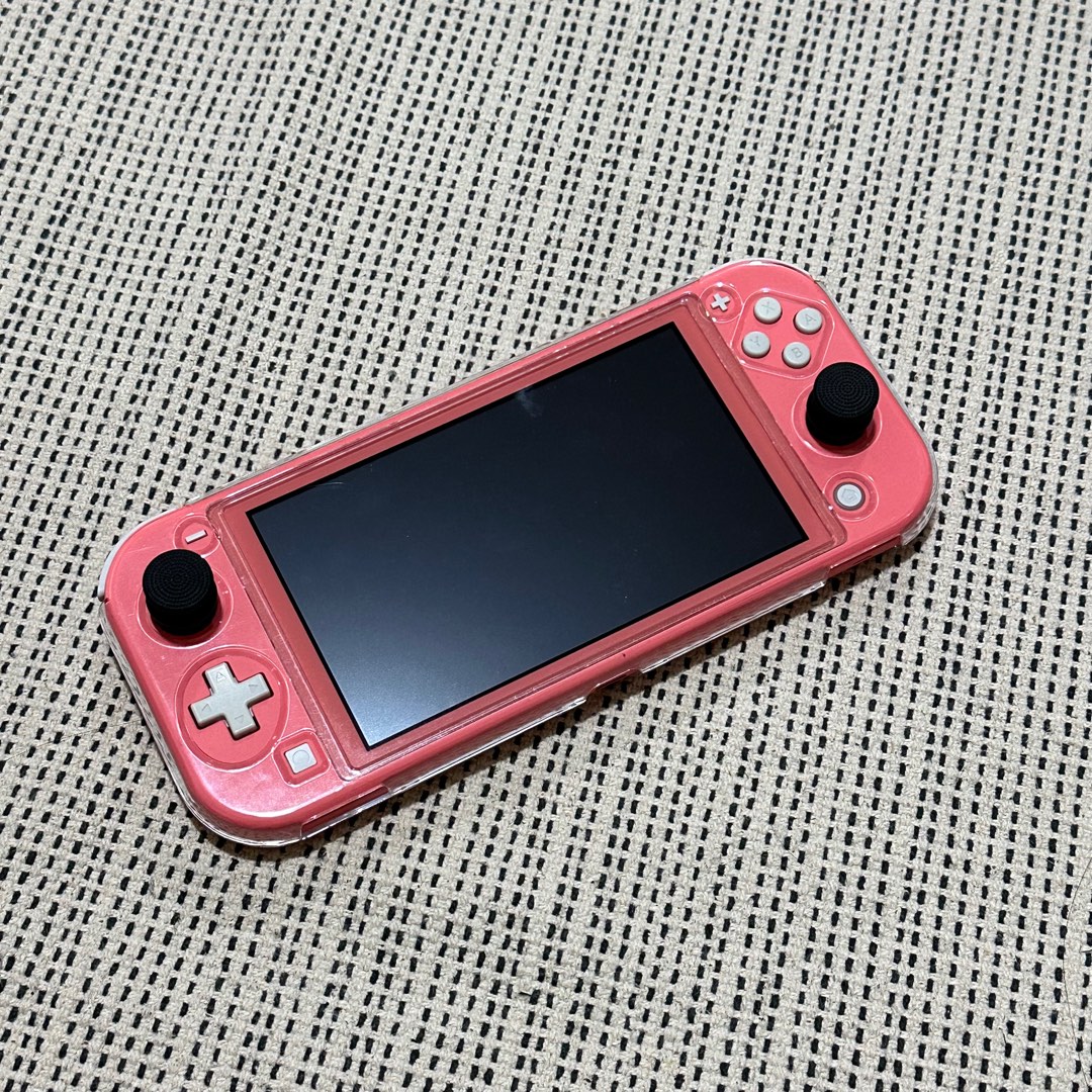 Nintendo Switch Lite (Coral Pink), Video Gaming, Video Game Consoles ...