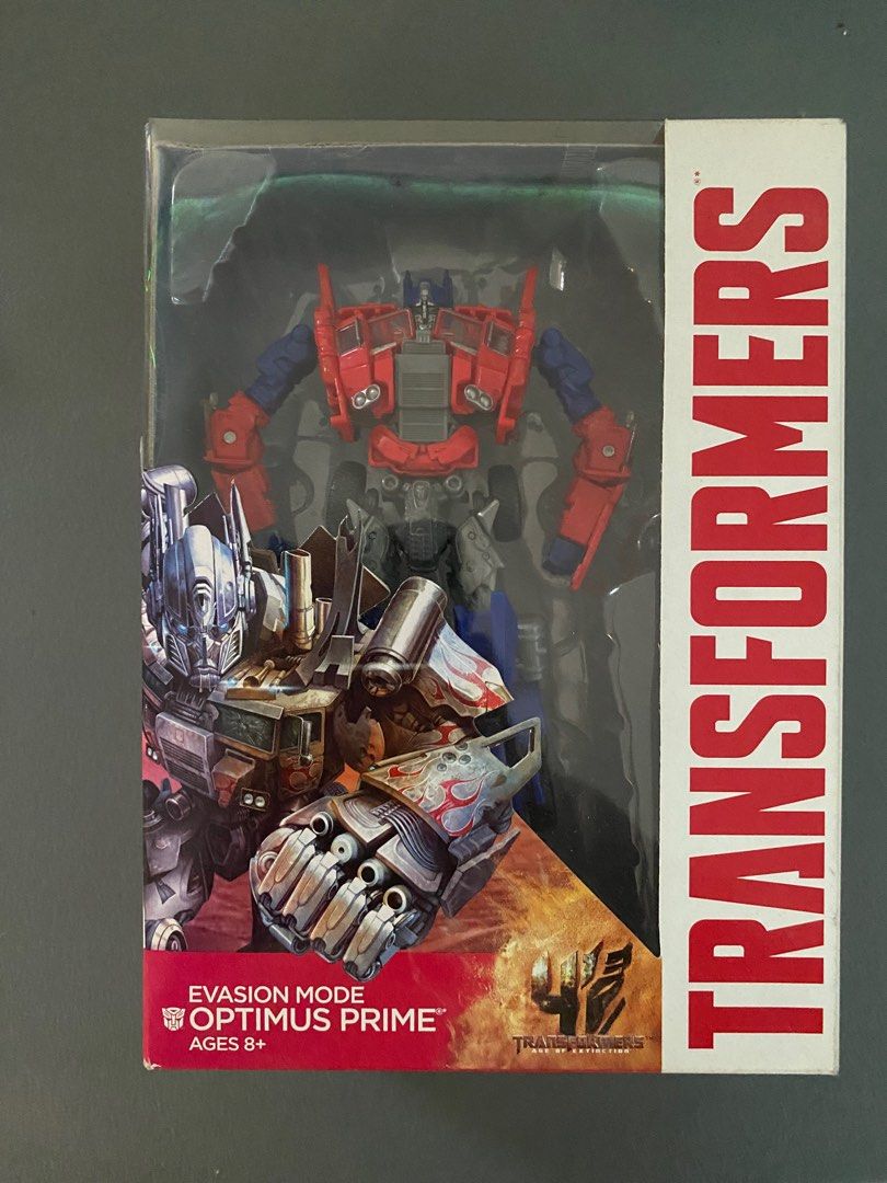 OPTIMUS PRIME Evasion Mode Voyager Class (Category: Figurines & Statues) located in Pasig City. Submitted by AndyY (Listing ID 1255281813, Image 1). Description: 1,500 + SF BIB condition with instructions Discount if bought with other transformers Inner flap on left side of box is a bit folded.