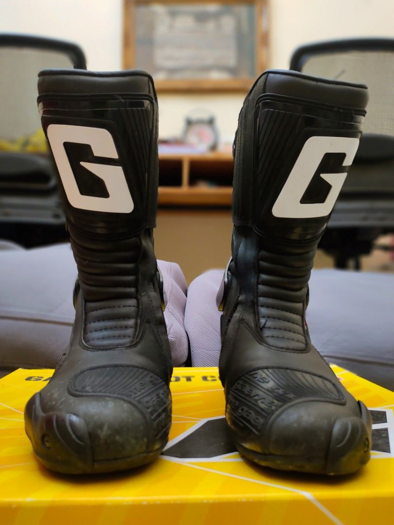 Original Gaerne Racing Boots size Euro 43 Sports Equipment Other