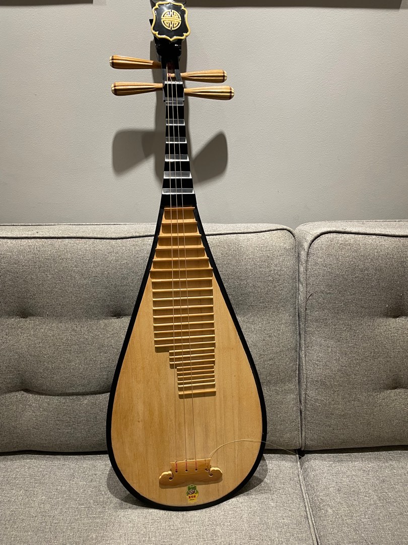 Pipa, Hobbies & Toys, Music & Media, Musical Instruments on Carousell