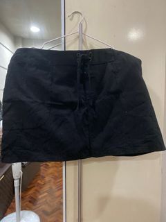Plus size black skirt