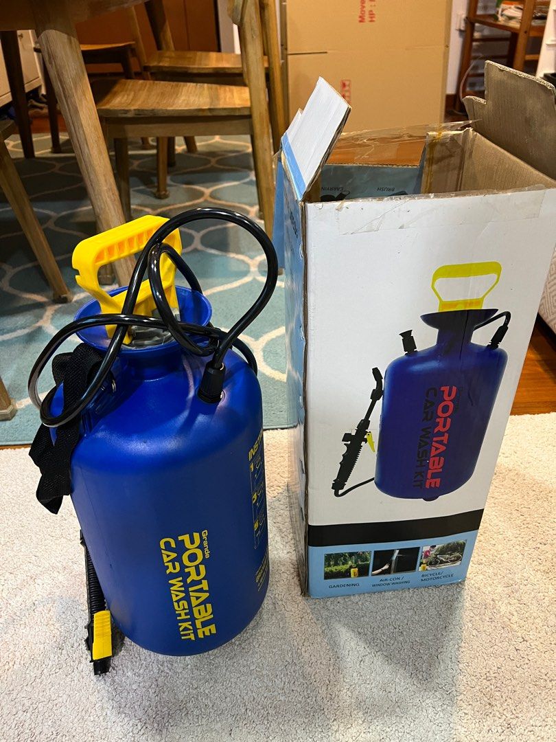 Portable car wash kit., Sports Equipment, Other Sports Equipment and