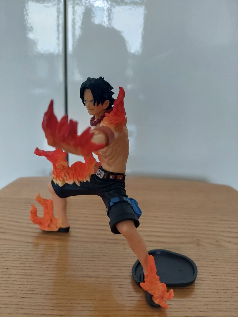  TAMASHII NATIONS Bandai Portgas One Piece - Figuarts Zero (D.  Ace -Battle Version) : Toys & Games