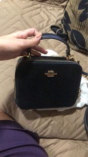(Category: ) located in . Submitted by dvopreloved (Listing ID 1255369569, Image 1). Description: .