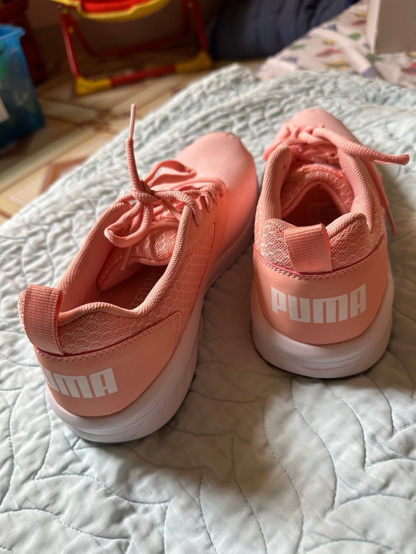 Puma soft best sale foam tennis shoes