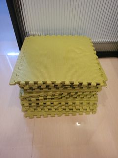（分類：）位於 。 由 aikarumba 提交（商品編號 1255289930，圖片 1）。簡介： 。