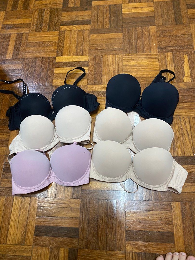 RM35 for WHOLE BUNDLE) 32A Push Up Half-Cup Bra, Food & Drinks