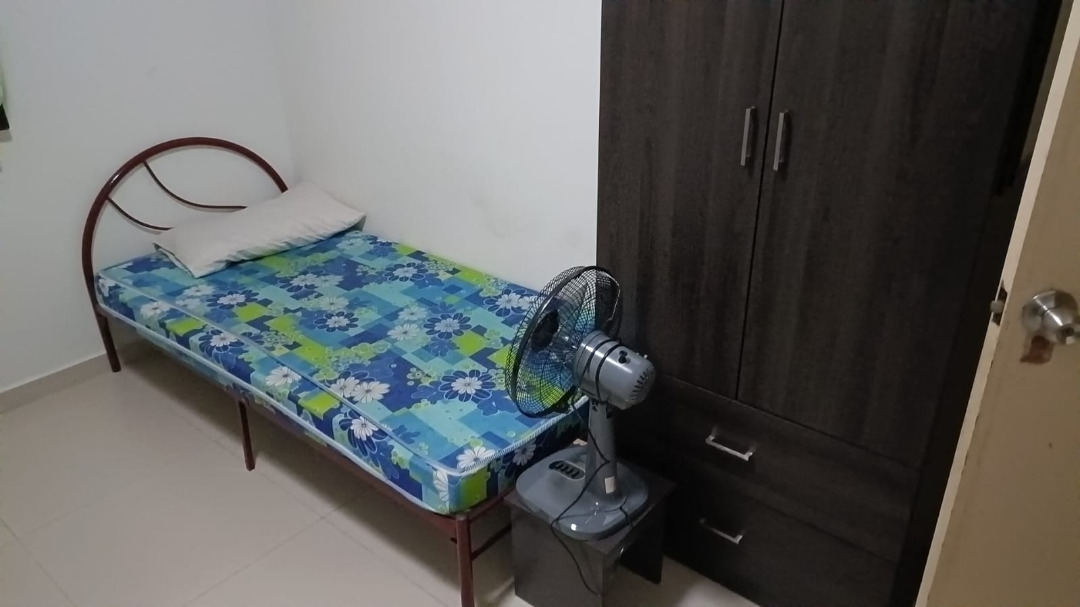 Room for rent (Available from 16 Oct 2023), Property, Rentals, Room ...