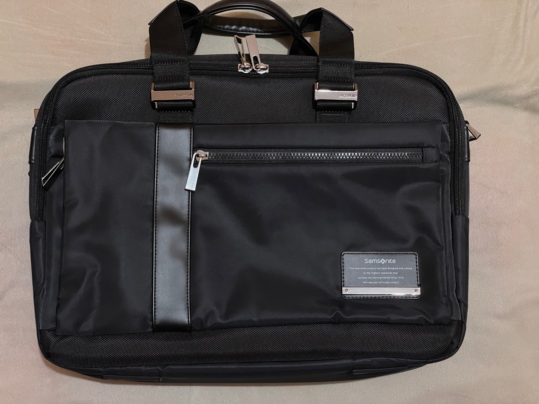 Samsonite Bag Good condition like new, Fesyen Pria, Tas & Dompet , Tas