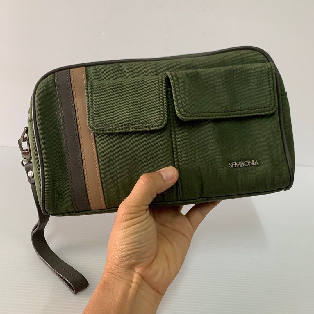 COACH Brand New Men's Clutch Bag, Men's Fashion, Bags, Belt bags, Clutches  and Pouches on Carousell