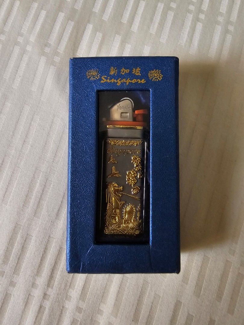 Singapore casing lighter, Hobbies & Toys, Memorabilia & Collectibles,  Vintage Collectibles on Carousell