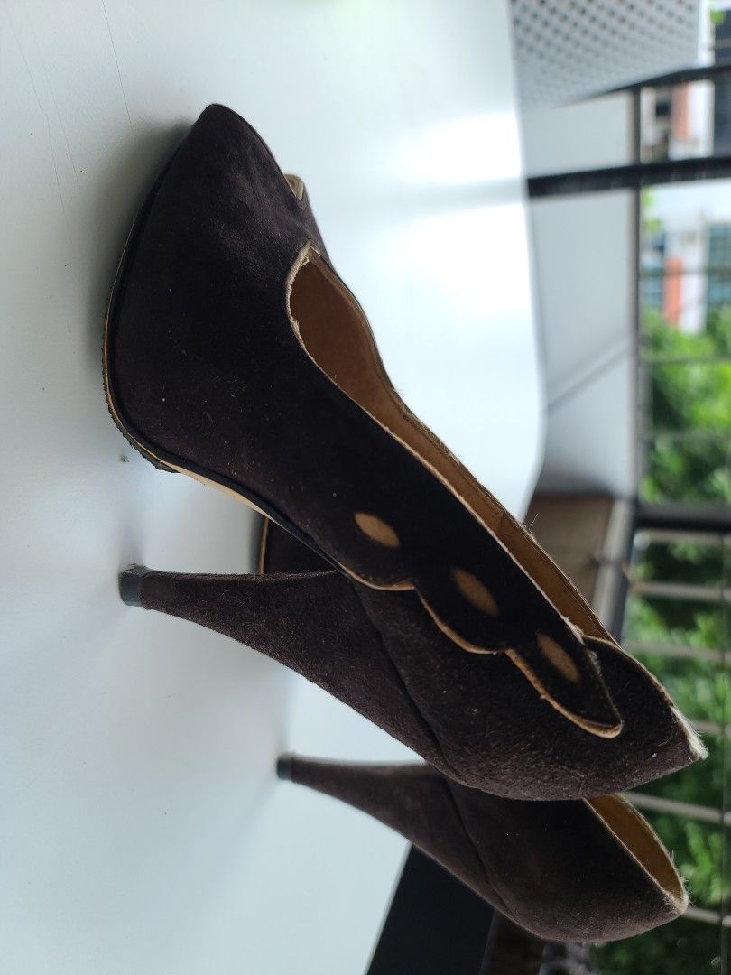 Pumps boutique sale