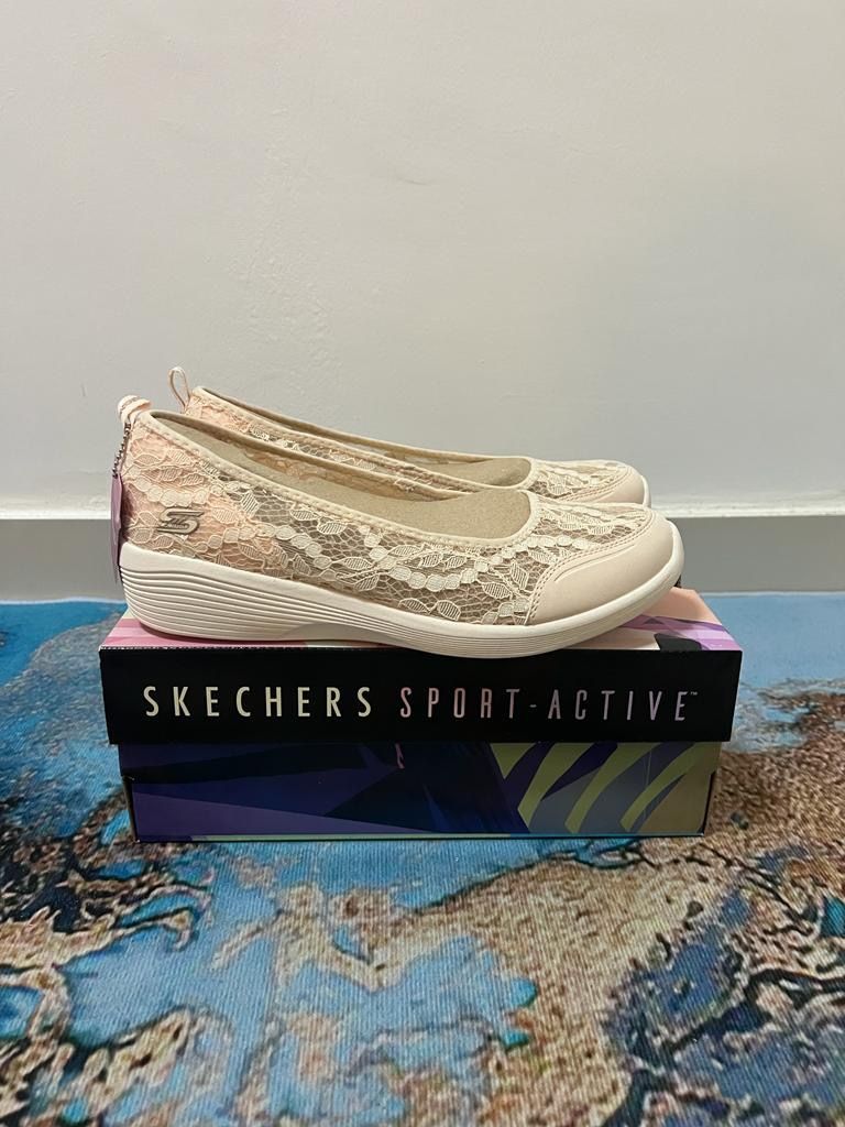 Skechers microburst sweet bloom lace outlet ballet pump