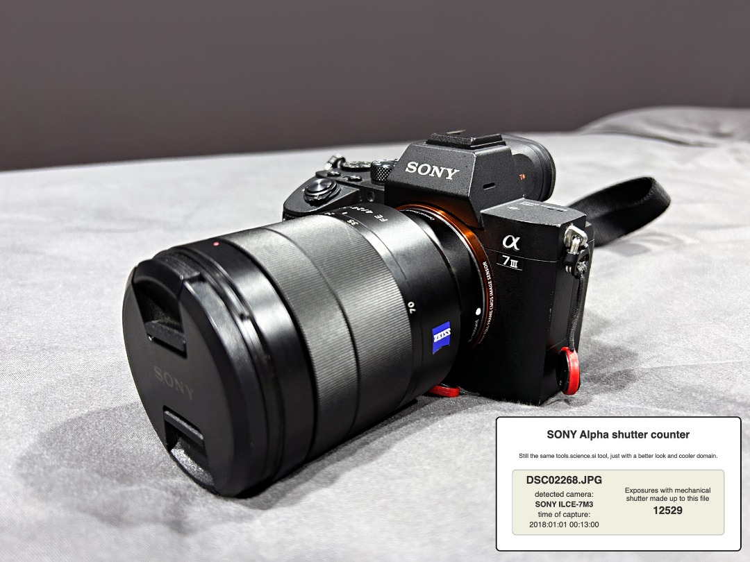 Sony A7III Mirrorless Camera with FE 2470mm f/4 Lens (12k Shutter Count), Photography, Cameras