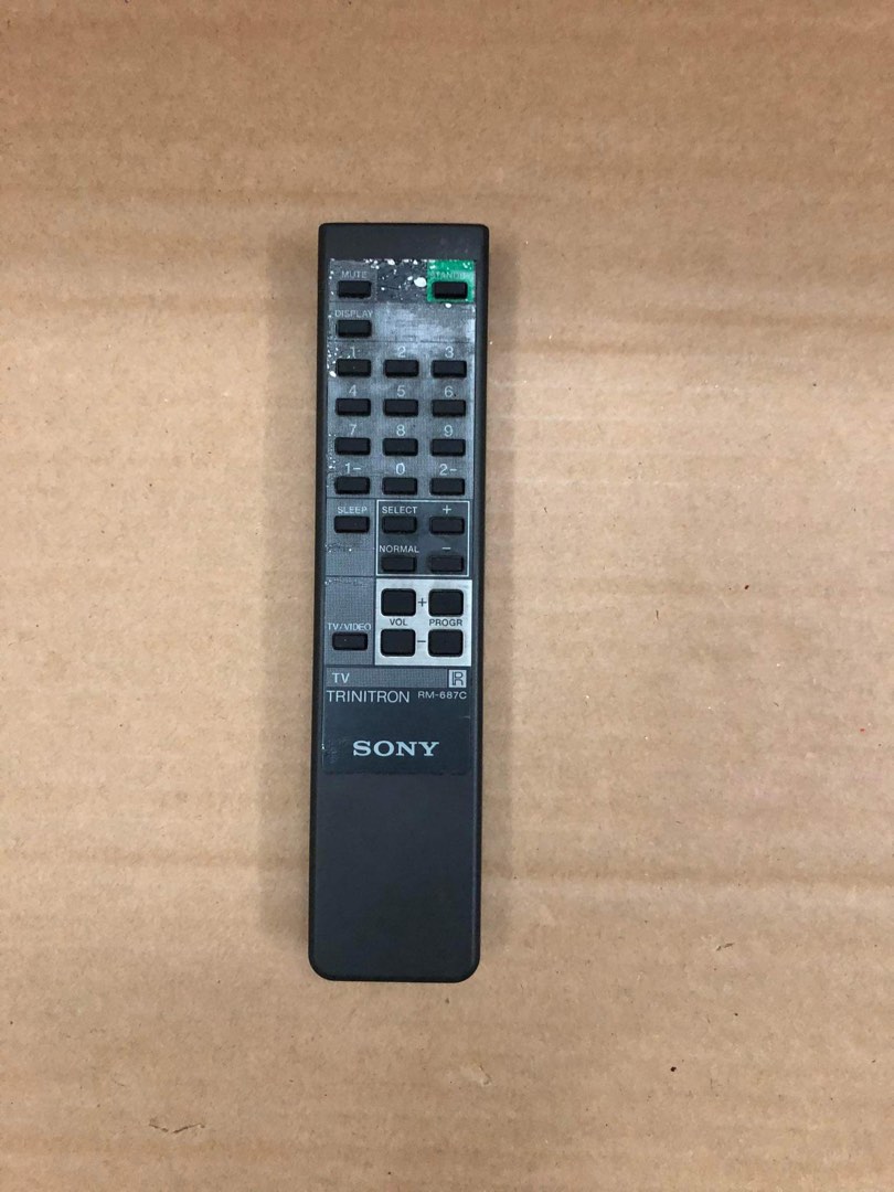 Sony Trinitron TV Remote Control Model RM687C RM687C, TV & Home