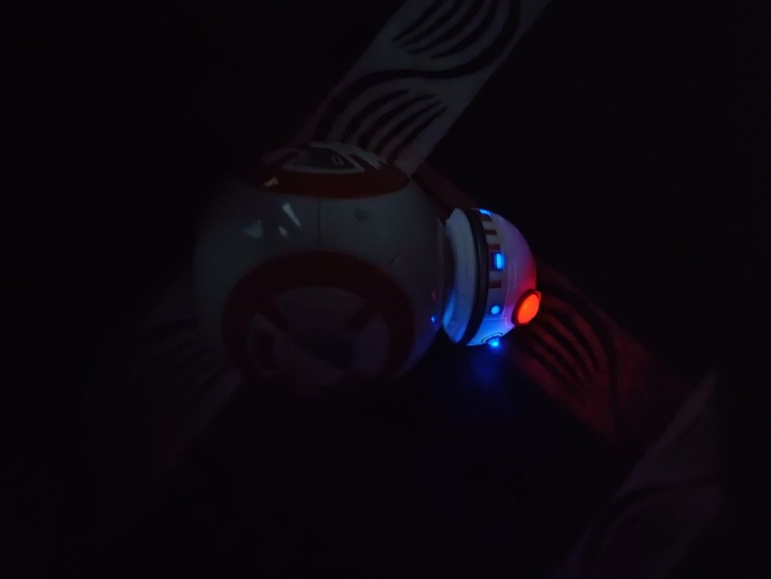Bb8 night light sales
