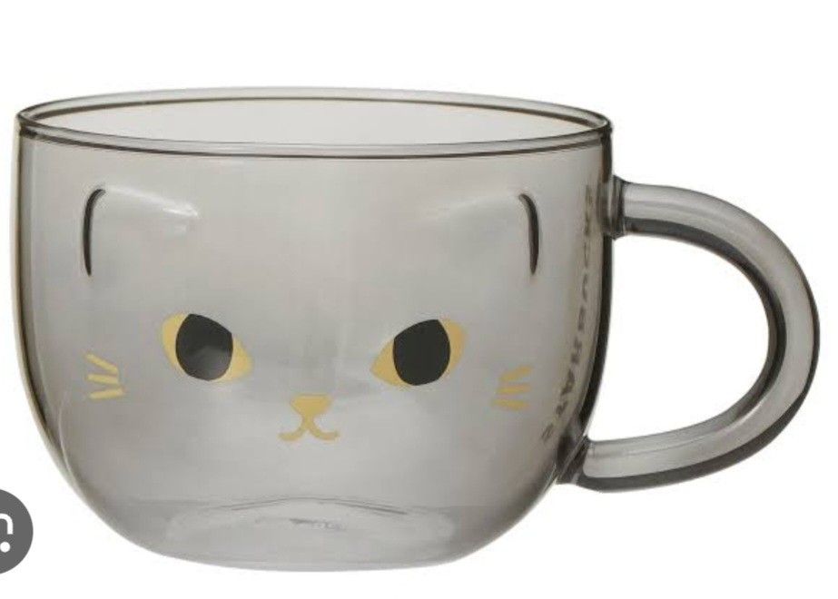 Starbucks Cup Halloween (Category: Coffee & Tea Tableware) located in Quezon City. Submitted by hoarders_avenue (Listing ID 1255318156, Image 1). Description: brandnew authentic from starbucks store.