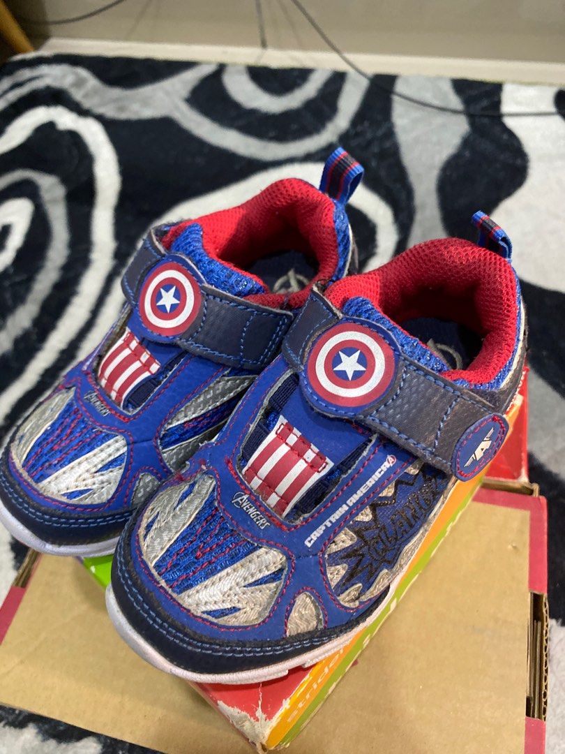 Stride rite clearance marvel